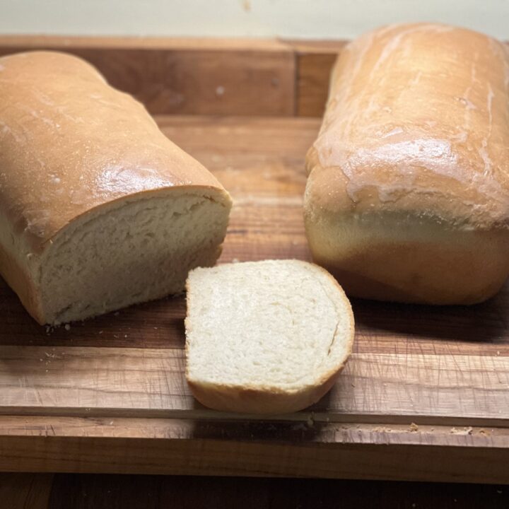 sourdough sandwich bread